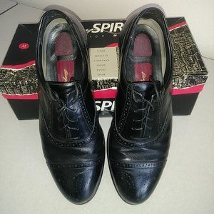 Easy Spirit Voyager, Size 9.5D